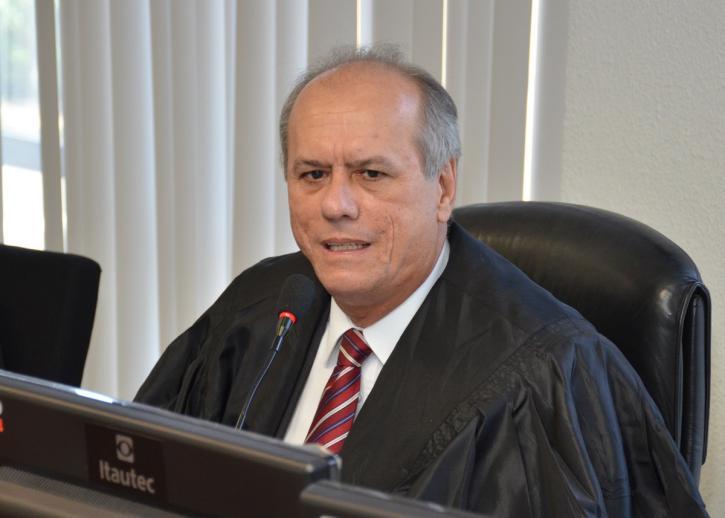 Associação é condenada a pagar indenização por descontos indevidos em aposentadoria