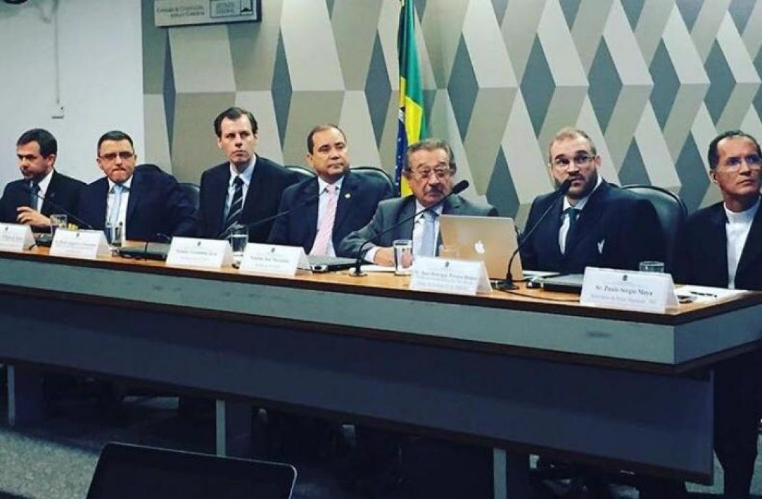 Senador José Maranhão (PMDB) em audiência pública na Comissão Especial sobre o N