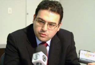 Advogado Marcelo Weick