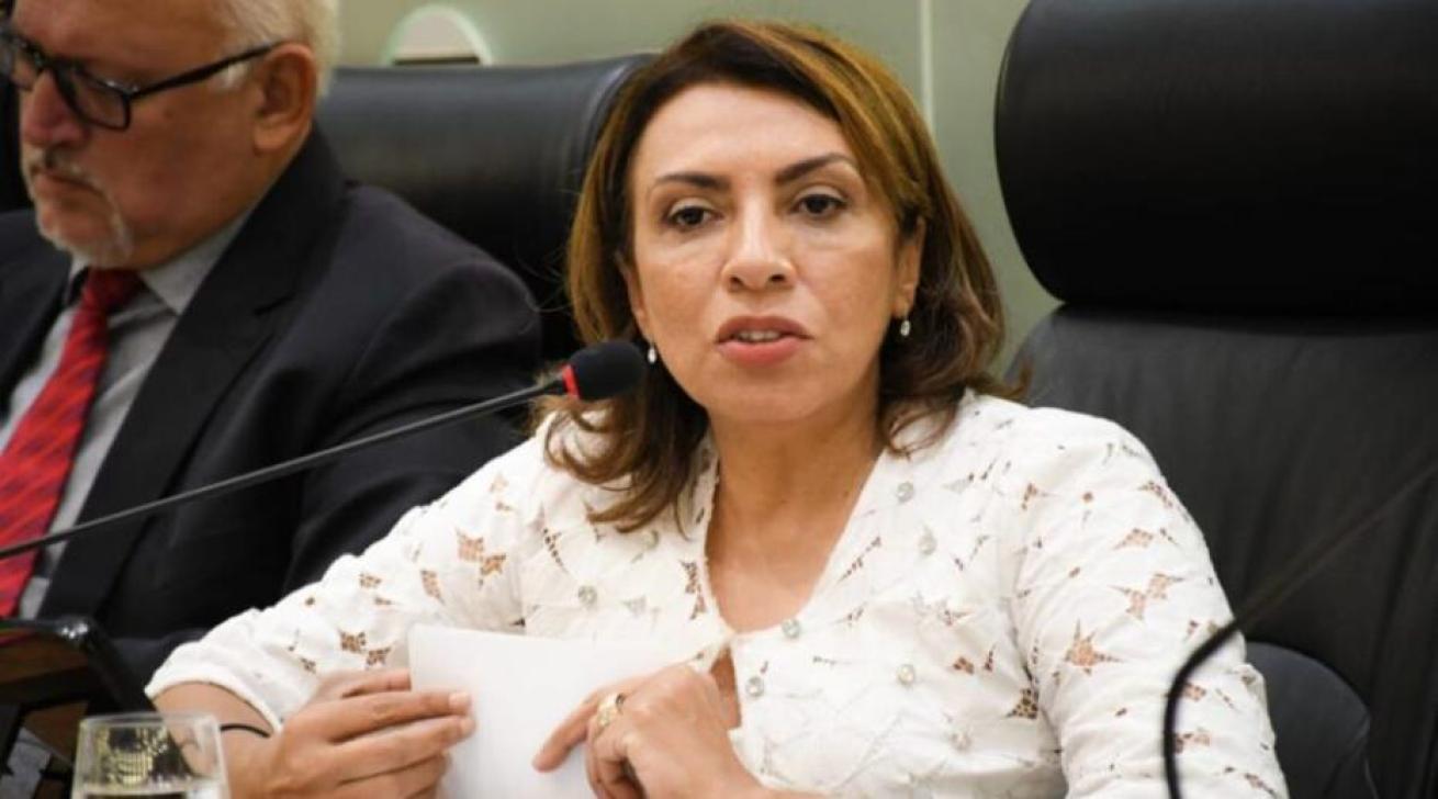 Eleições 2026: Cida Ramos (PT) afirma que "cenário é incerto para possíveis alianças" com Cícero Lucena ou Lucas Ribeiro